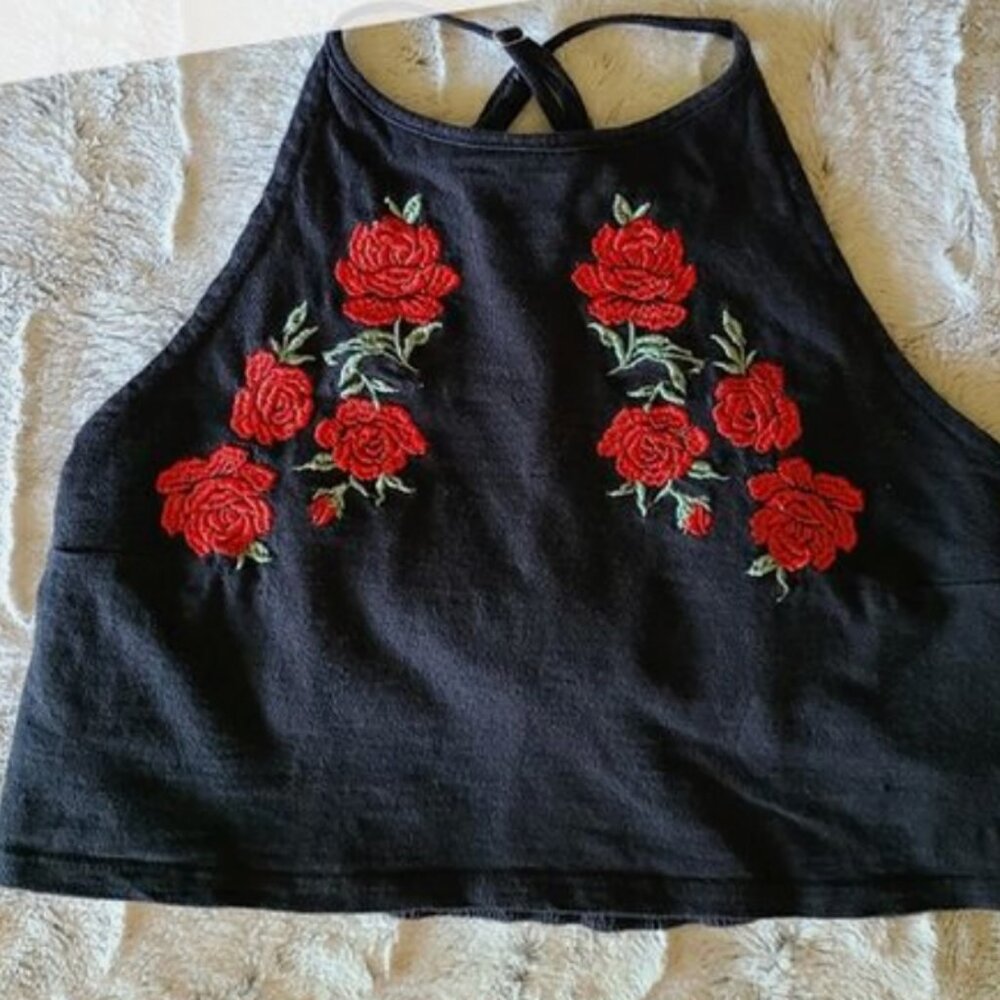 Black Racer Back Crop Top Rose Embroidery Pattern